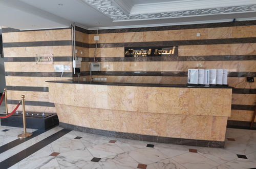 Photo 2 - ABHA EILLET HOTEL