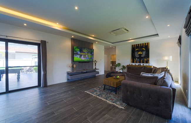 Modern 3 Bedroom Private Pool Villa -ML7 - Photo 28