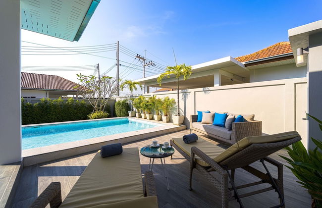 Modern 3 Bedroom Private Pool Villa -ML7 - Photo 52