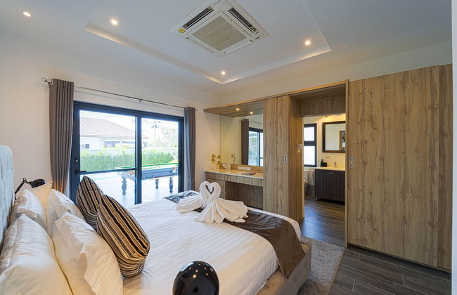 Modern 3 Bedroom Private Pool Villa -ML7 - Photo 5