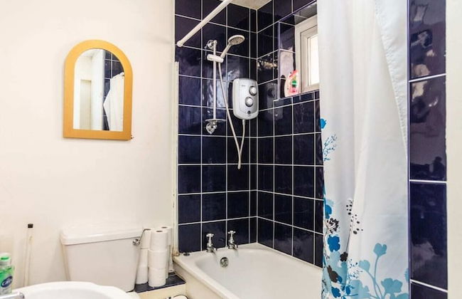 Spacious 2BD House W/private Garden - Kennington! - Foto 14