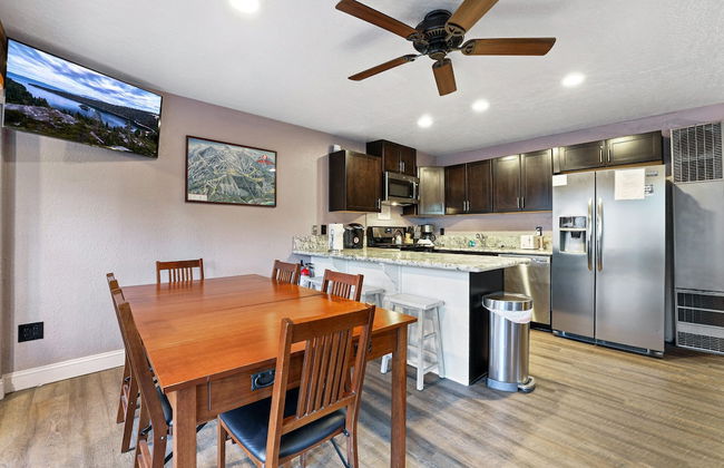 Ski In, Ski Out! 3 BDR Steps From Stagecoach Lift - Foto 12