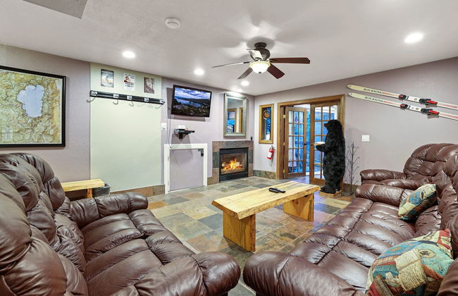 Ski In, Ski Out! 3 BDR Steps From Stagecoach Lift - Foto 1