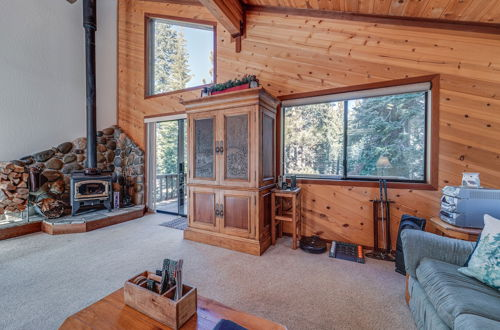 Photo 19 - Pet-friendly Home in Truckee w/ Balconies + Grill