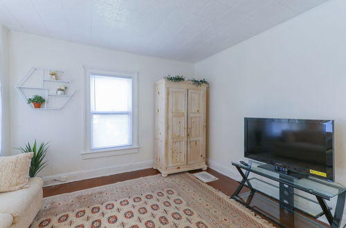 Photo 6 - Cozy Bridgeport Apartment: 2 Mi to Downtown