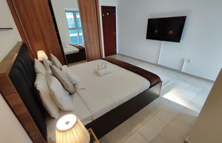 Foto 3 - Lux BnB Princess Tower I Palm & Ocean Views