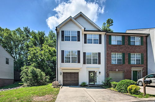 Photo 10 - Spacious Nashville Townhome w/ Private Deck & Yard