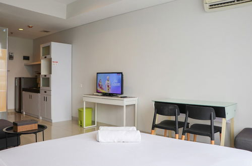 Photo 21 - Spacious And Strategic Studio Apartment At Dago Suites