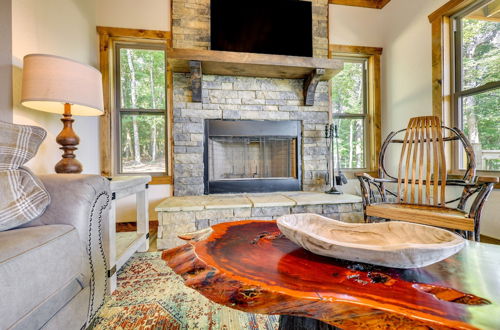 Foto 10 - Ellijay Cabin Rental w/ Hot Tub & Mountain Views