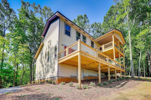 Foto 12 - Ellijay Cabin Rental w/ Hot Tub & Mountain Views