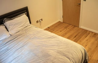 Photo 3 - Immaculate 1-bed Apartment in London