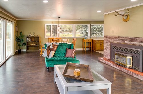 Foto 18 - Pet-friendly Montana Abode w/ Balcony & Fireplace