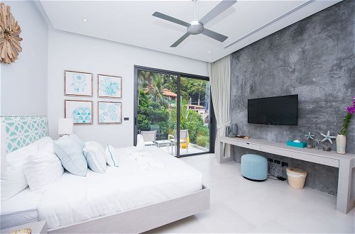 Photo 4 - Luxury 5-Bedroom Villa With Games Room in Kata