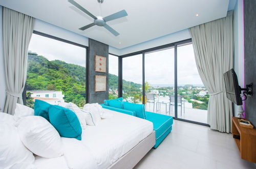 Foto 3 - Luxury 5-Bedroom Villa With Games Room in Kata
