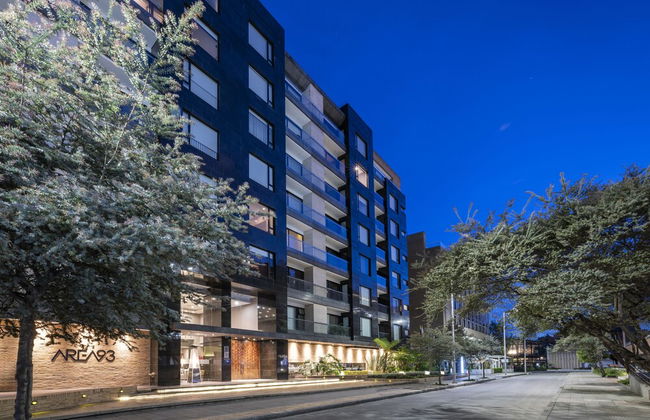 93 Luxury Suites & Residences - Foto 1