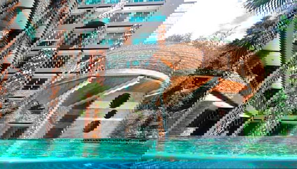 Primary image