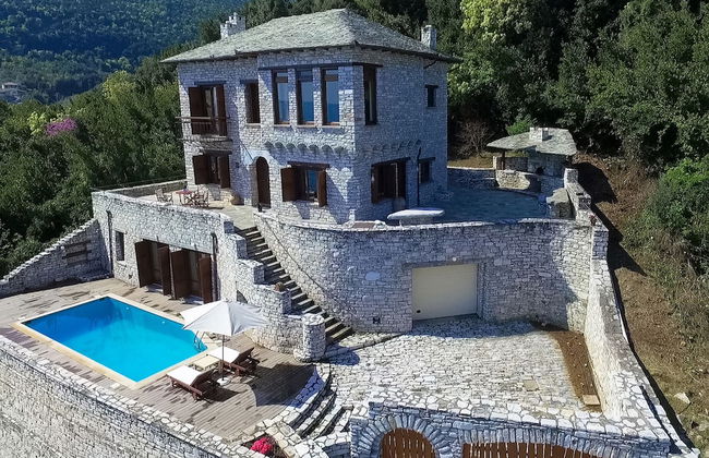Dionysos Luxury Villa - Foto 34