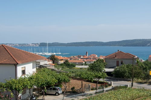 Photo 32 - Modern sea View Apartment Near Beach