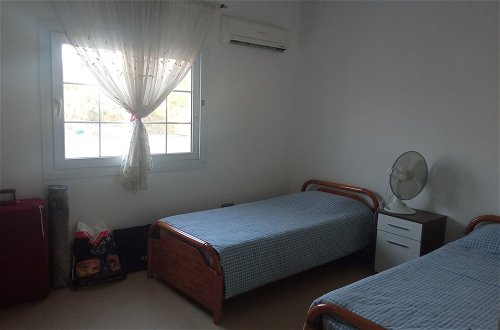 Foto 2 - Remarkable 2-bed Apartment in a Great Area Nicosia