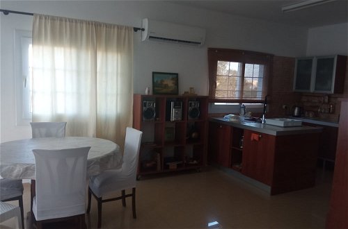 Photo 7 - Remarkable 2-bed Apartment in a Great Area Nicosia