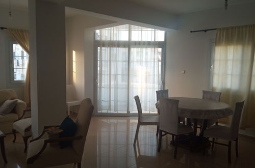 Foto 9 - Remarkable 2-bed Apartment in a Great Area Nicosia