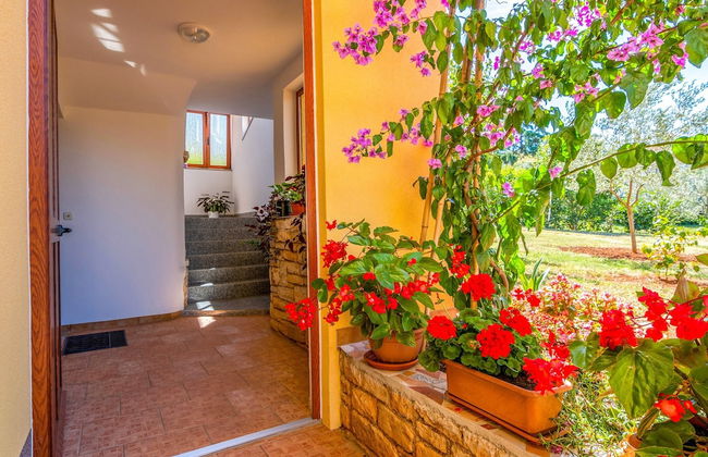 Secluded Apartment in Poreč with Garden - Foto 3