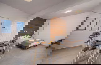 Foto 56 - Esplanade Apartments