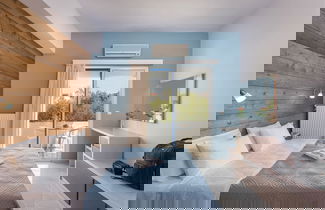 Foto 16 - Esplanade Apartments