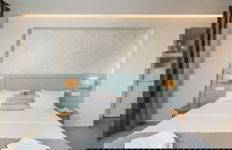 Foto 36 - Esplanade Apartments