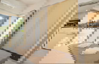 Foto 61 - Esplanade Apartments