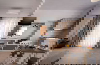 Foto 49 - Esplanade Apartments