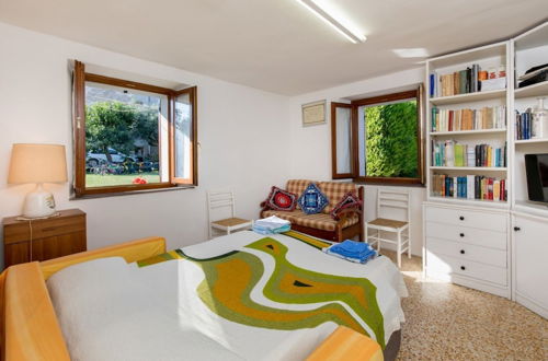 Photo 5 - Borgo Santa Lucia Apartment with Private Parking & Garden