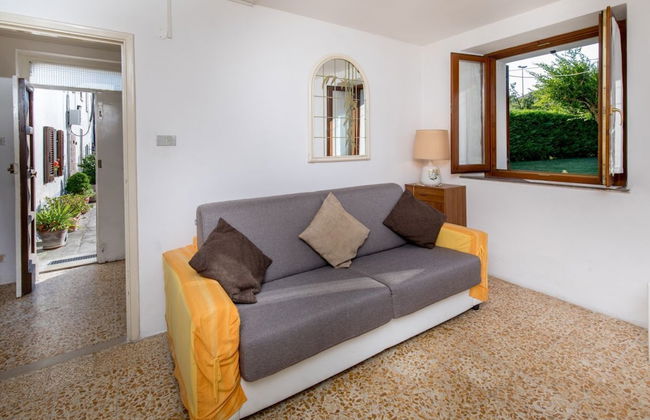 Borgo Santa Lucia Apartment with Private Parking & Garden - Foto 2