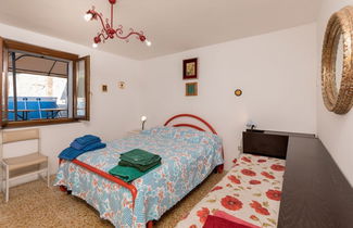 Foto 3 - Borgo Santa Lucia Apartment with Private Parking & Garden