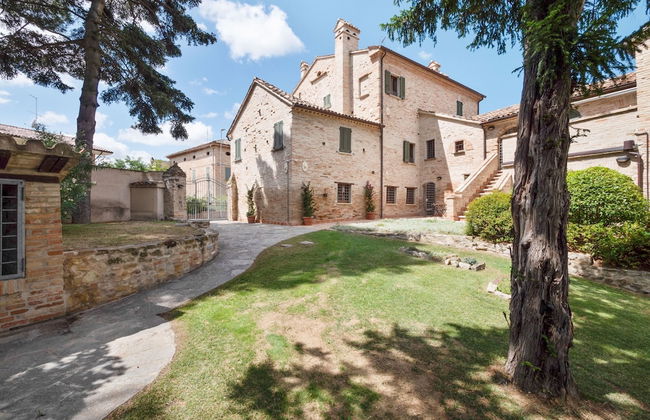 Scenic Apartment in Mombaroccio with Garden near City Center - Foto 36