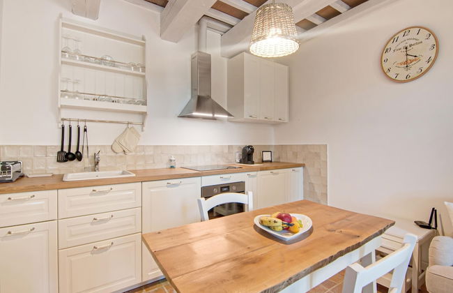 Scenic Apartment in Mombaroccio with Garden near City Center - Foto 8