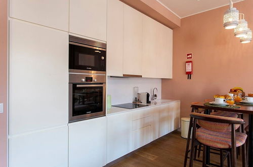 Photo 15 - JOIVY Sublime 2BR Apt on Restauradores Sq., nearby Rossio Station