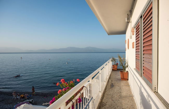 Spacious Apartment on the Beachfront - Foto 9