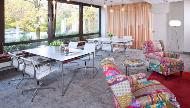 Lobby-Lounge
