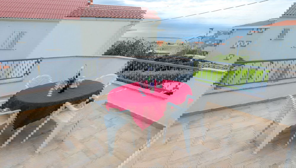 Primary image