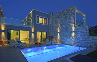 Foto 1 - Beachfront Villa in Plakias With Private Pool