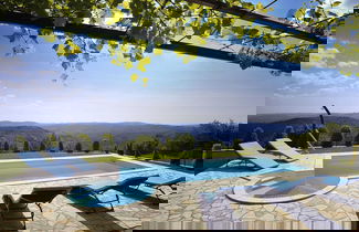 Foto 1 - Spacious Villa With Pool in Lupoglav