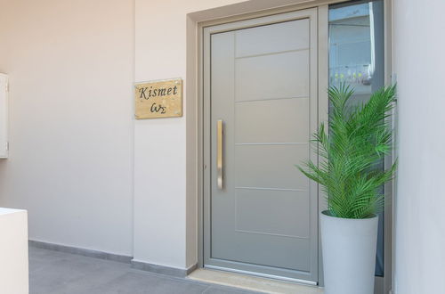 Photo 44 - Kismet Apt - Retreat to a Stylish home