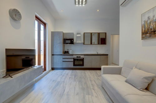 Photo 9 - Modern Apartment in the Best Area of Sliema