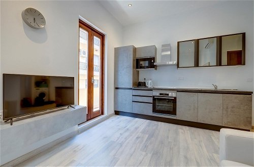 Photo 8 - Modern Apartment in the Best Area of Sliema