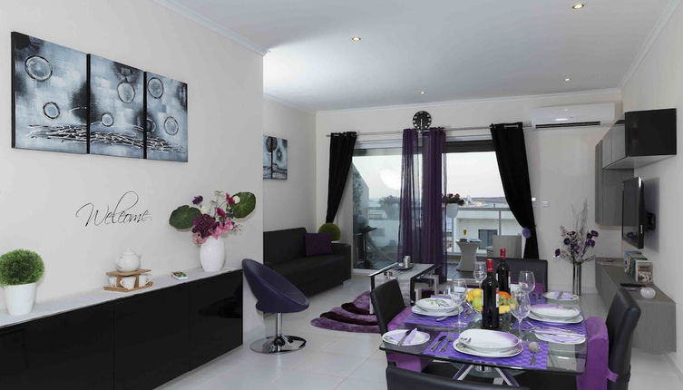 Photo 1 - Luxury 2 Bed Apartment