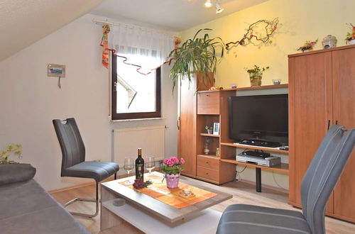 Photo 8 - Cosy Apartment in Werda With Garden