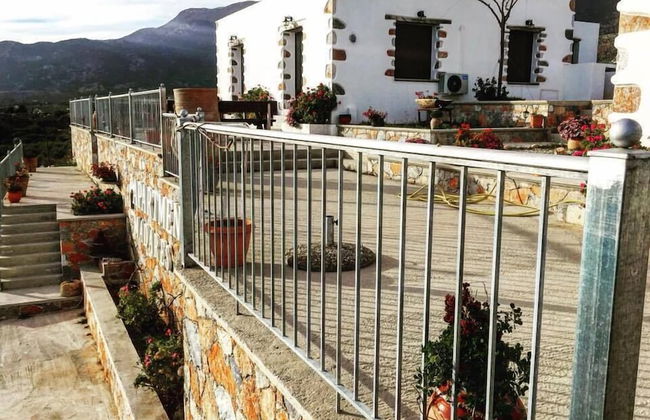 Traditional Apartments Madares - Photo 22