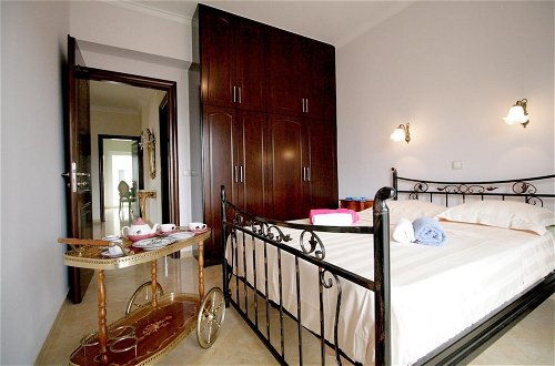 Foto 6 - Luxurious Villa Anthi