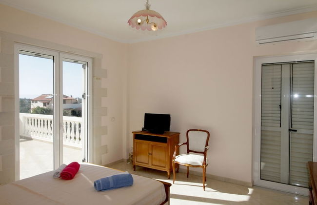 Luxurious Villa Anthi - Photo 19